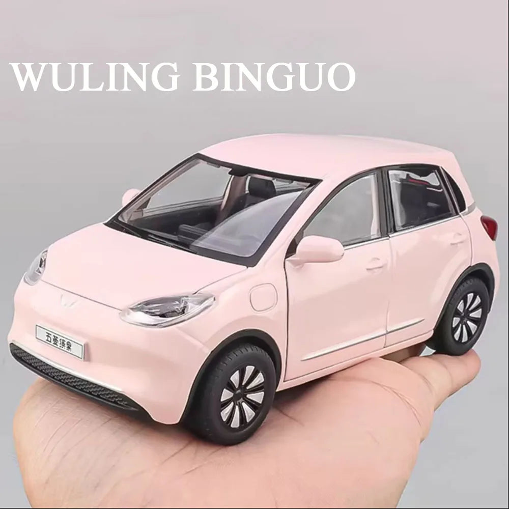 1:24 WULING Bingo MINI EV Model Alloy Diecast Cars Toy Wheel Pull Back Miniature Car with Light Sound Vehicle Toddler Kids Gifts
