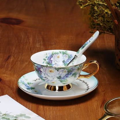 European Royal Palace Bone China Coffee Mug Luxury Porcelain Tea Set Ceramic Tea Cups with Saucer Spoon Drinkware Coffeeware