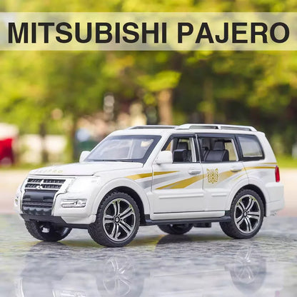 1:32 Mitsubishi Pajero Lancer Evolution IX SUV Alloy Toy Cars Models Sound Light Toys Pull Back Off Road Boys Gifts Collection