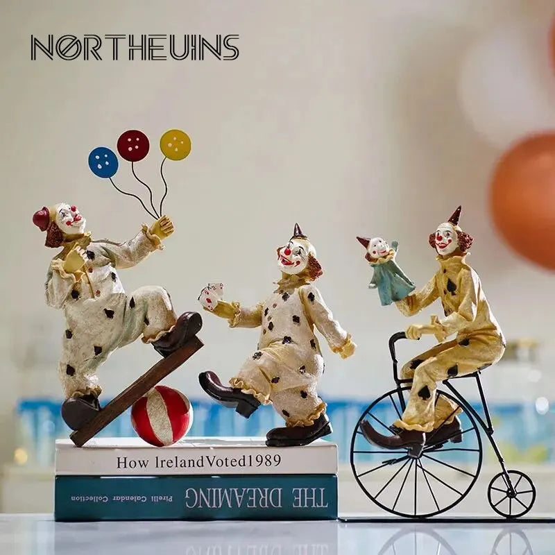 NORTHEUINS Esin Poker Clown Figurines Circus Magic Joker Doll Statue Living Room Desktop Decoration Children's Gifts Collections