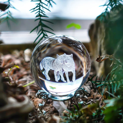 H&D 60mm Wolf Statue Crystal Decor Ball with Stand 3D Glass Laser Engraved Wolf Gift for Wolf Lovers， Home Office Paperweight