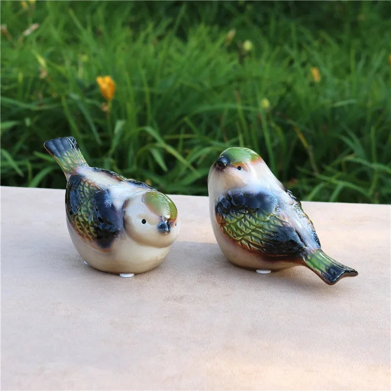 Figurine de Couple d'oiseaux en porcelaine, décoration Miniature en céramique pour amoureux d'oiseaux, ornement artisanal, cadeau de saint-valentin pour cadeaux de mariage