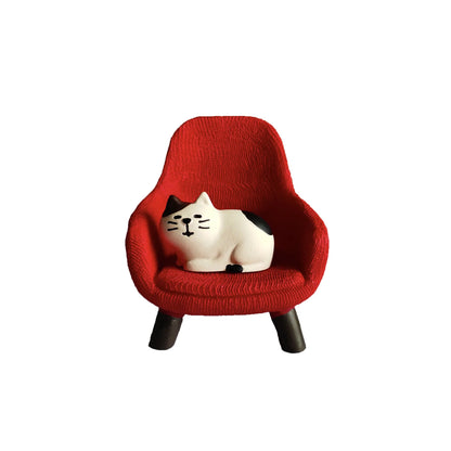 Cartoon Cat Frog Bear Yellow Chair Computer Office Model Mini Action Figures Resin Home Decor Accessories Desktop Figurine Toys