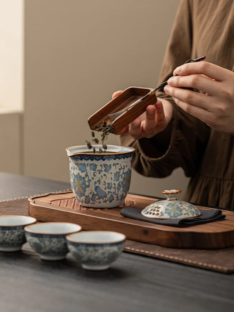 Tea Set Outdoor Travel Portable Tea Set ‌Zen Gradient Lotus Teapot & 2 Cups Ceramic Tea Kit for Camping & Meditation Gift Set