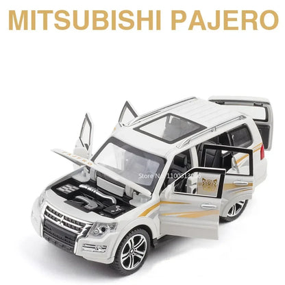 1:32 Mitsubishi Pajero Lancer Evolution IX SUV Alloy Toy Cars Models Sound Light Toys Pull Back Off Road Boys Gifts Collection