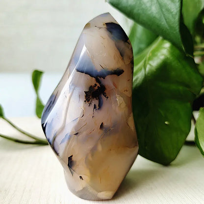 Natural Stone Moss Agate Ice Cream Flame Shaped Witchcraft Spiritual Meditation Energy Stone Home Feng Shui Crystal Ornaments