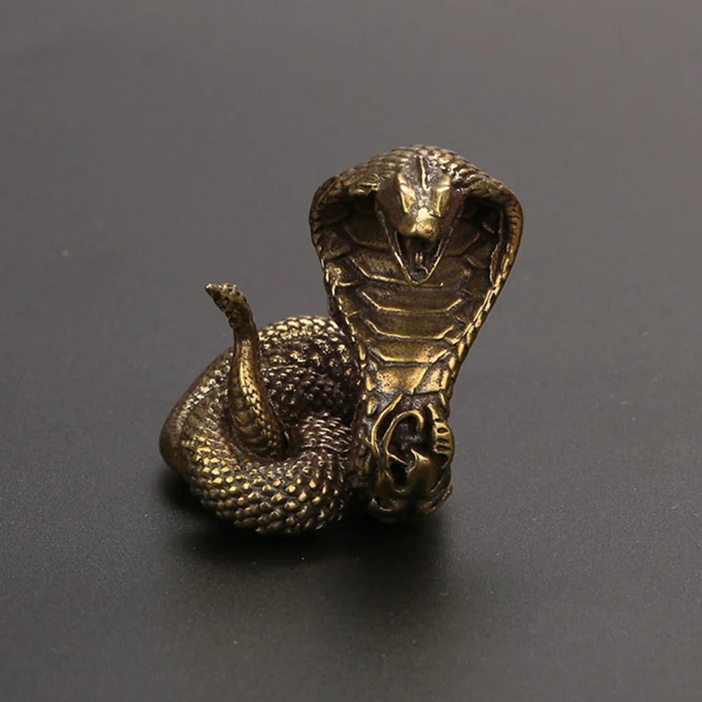 Garden Decor Craft Cobra Statue Ornament Zodiac Snake Miniature Figurines Copper Desktop Decoration Tea Pet Decor Bronze