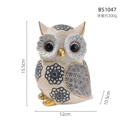 Whimsical Owl Sculpture Decor - Unique Home Accent Piece & Perfect Gift for Animal Lovers