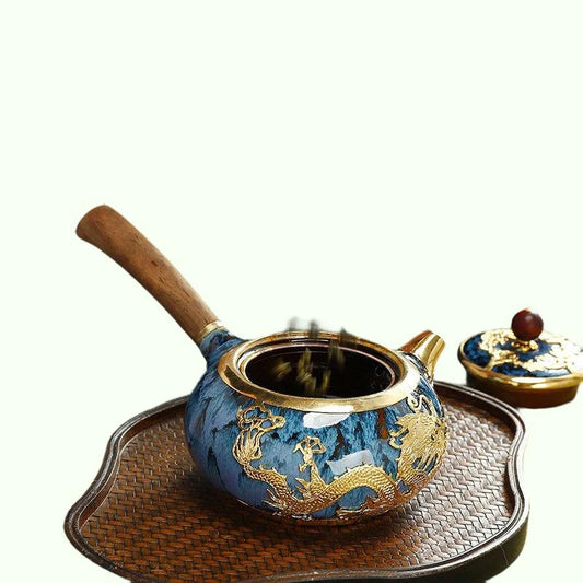 إبريق شاي كونغ فو فريد مصنوع يدويًا ومطلي بالذهب ومقبض جانبي من خشب الأبنوس