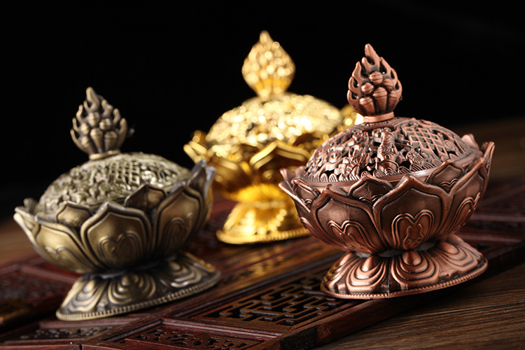 Chinese brass incense burner - acacuss