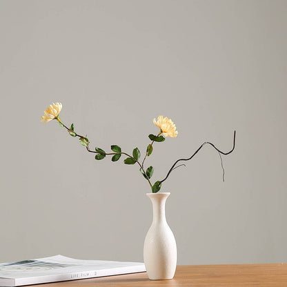 현대의 흰색 세라믹 화병 중국 스타일 단순한 디자인 된 도자기 및 도자기 꽃병 인공 꽃 장식 인형