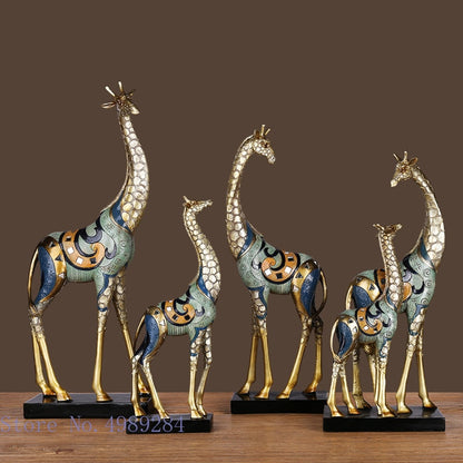 Simulação escultura animal girafas mãe e filho Painted estátua de animais modernos decoração caseira ornamentos de artesanato dourado