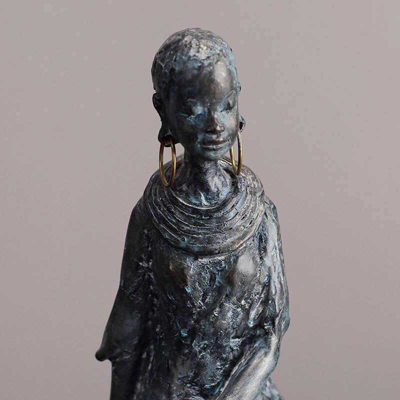 גברת אפריקאית נשים קישוטות פסלוני שבט דמויות, מלאכת שרף קישוטים לשולחן העבודה של פסל פסל פסלון בית
