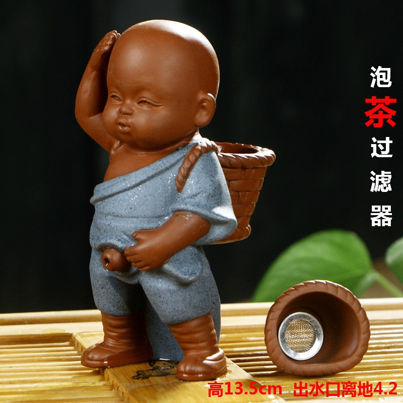 Purple Sand Tea Pet Ornaments Little Monk Ceramic Figures Tea Play Peeing Doll Tea Set Peeing Water Spray Accessories