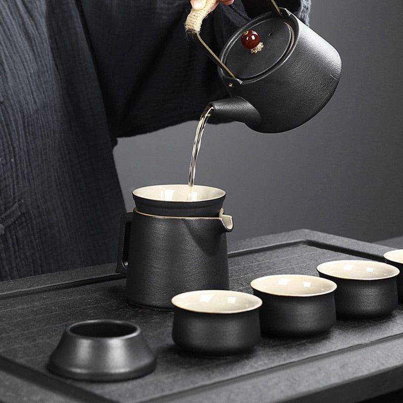 10/11pcs Taşınabilir Seyahat Çay Seti Seramik çaydanlık fincanı Japon Kung Fu Teaset Puer Kettle Gaiwan Çay Töreni TeAwer TeACUP