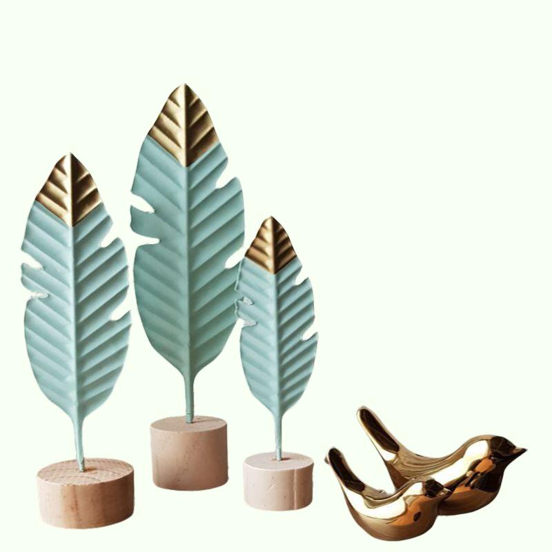 Modern Feather Wooden Decorations Simple Miniature Figurines for Living Room Table Office Home Decoration Accessories