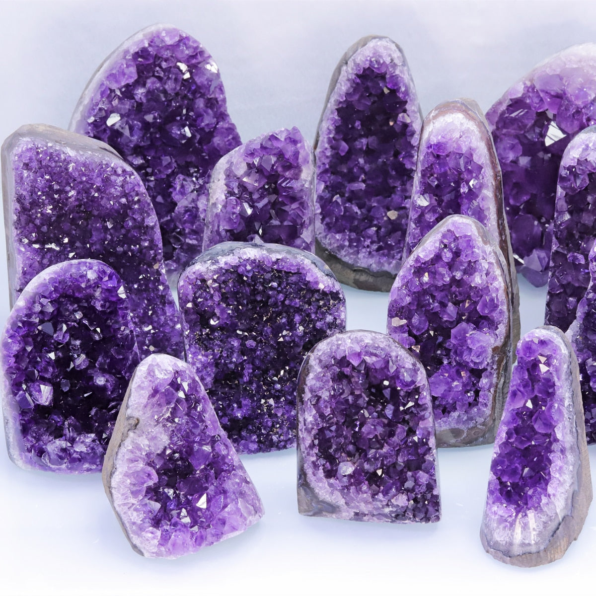 Géode d'améthyste brute naturelle, cristal violet, amas de Quartz, énergie de rêve, guérison, œuf de tonnerre, vente en gros, décoration de la maison 
