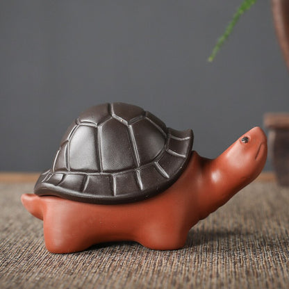 1pcs Çin Butik Mor Kil Çay Pet El Yapımı Şanslı Kaplumbağa Heykel Süsleri Ev Çay Seti Dekorasyon Aksesuarları El Sanatları