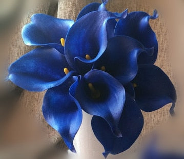 10 زنابق كالا باللون الأزرق الداكن PU Real Touch Flowers زينة الزفاف باقات مركزية زهور اصطناعية وهمية ديكور منزلي