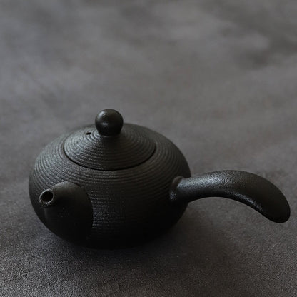 Théières kyusu en céramique de vaisselle noire, théière chinoise faite à la main 165ml