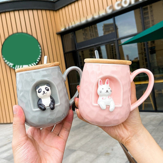 Caneca de cerâmica de alívio em 3D com colher de tampa de personalidade canecas de café colher lenha de animais xícara de xícara de xícara de chá de xícara de chá
