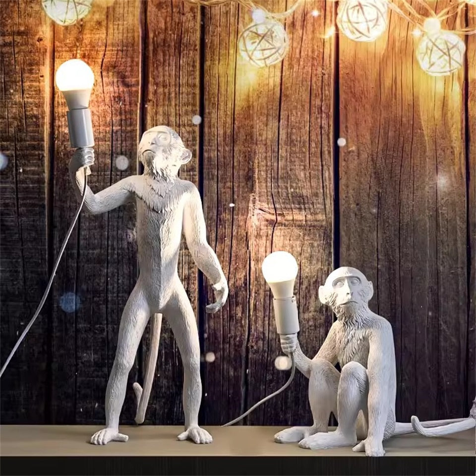 현대식 LED 아트 원숭이 바닥 조명 수지 살아있는 팔러 스터디 룸 복도 천장 조명 홈 인테리어 장식을위한 LED 바닥 램프