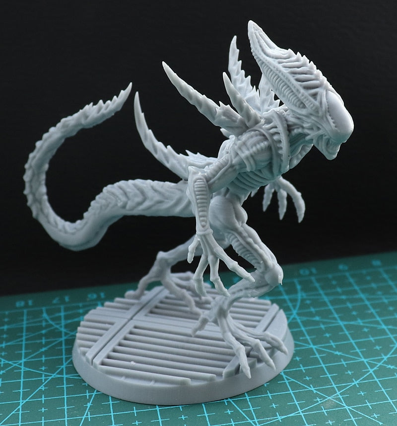 1/17 100 mm 1/24 kits de modelo de resina de 75 mm Figura alienígena sin color DW-102