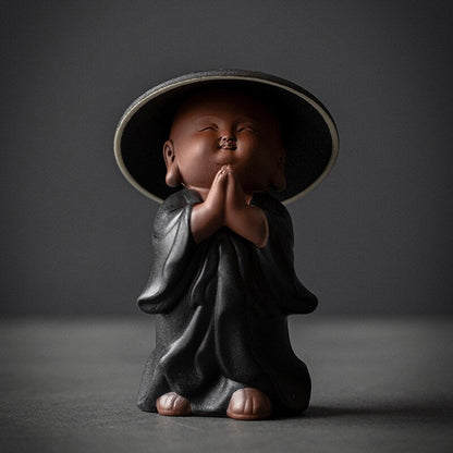 חרס שחור נזירים בודהיסטים צלמיות מיניאטורות בודהה פסל פסלים פיות קישוטי מדיטציה