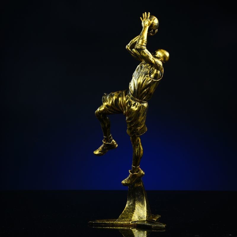 Hjemdekoration Basketball skulptur Handling Figur Statue Dekorativt figur Desktop Tilbehør Popkunst Ornamenter Rumindretning