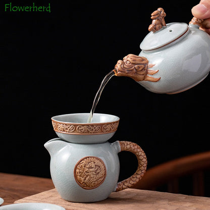 Ge Kiln Zestaw herbaty Pudełko Teaware Creative Ceramic Relief Dragon Kettle Festival Drewniane pudełko Zestaw prezentów biznesowych Zestaw kung fu herbaty