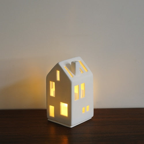Skandinavisk stil lille huslys indehaver keramisk udhulet arkitektonisk voksholder ren hvidt hjem tilbehør lampe