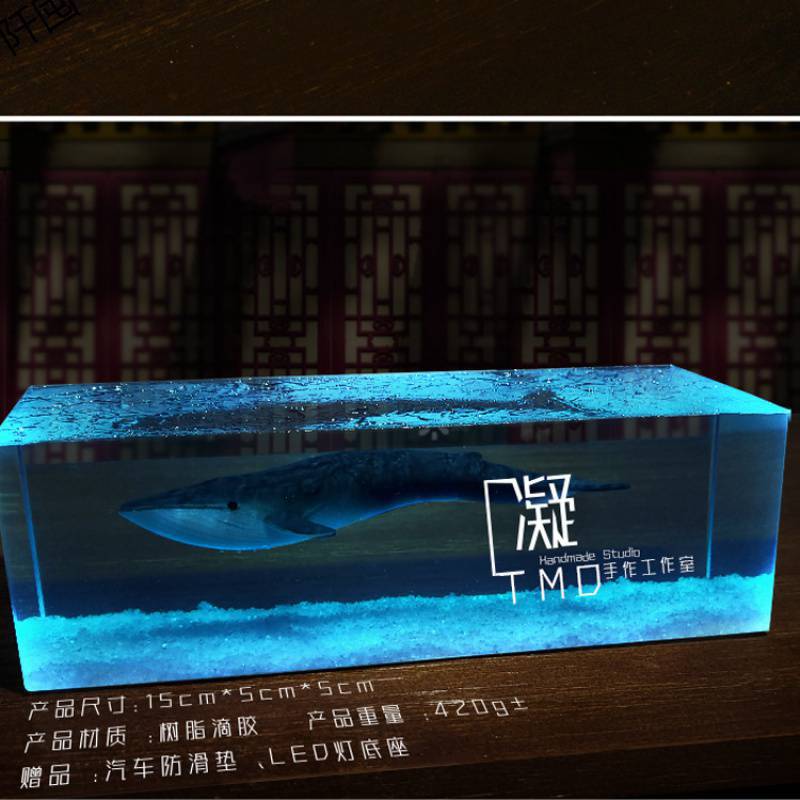 Resin Ocean Blue Whale Decorazione epossidica Decorazione Diver Desktop Hishicraft Regalo di compleanno creativo