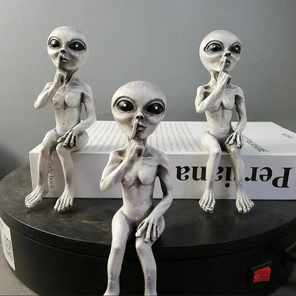 UFO Alien Niedliche Statue Skulptur Halloween Dekor für Outdoor Garten Zuhause Schreibtisch Organizer Büro Zubehör Party Dekor Kinder Geschenke