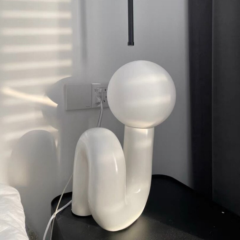 Moderni muotoilupöytävalaisin makuuhuoneen sängyn sisäänkäynnin sisustus sohvapöytä sivupöytä kevyt lasi pallo sisätilojen sisustus