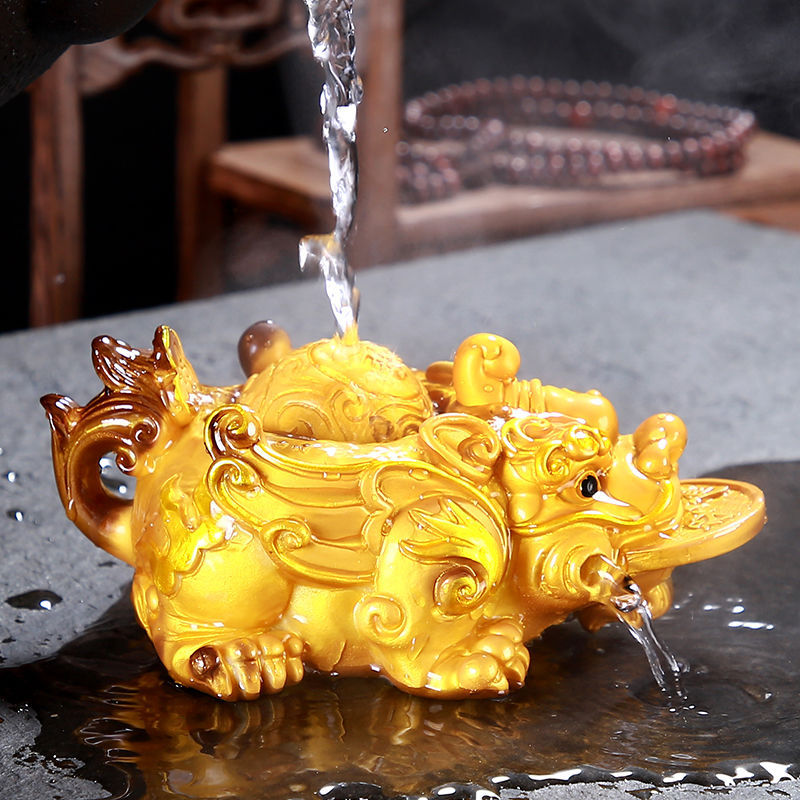 Tea Pet Ornament Rolling Water Spray Big Pixiu Tea Ceremony Tea Play Accessories Transfer Color Changeing Tea Set Tea Tray