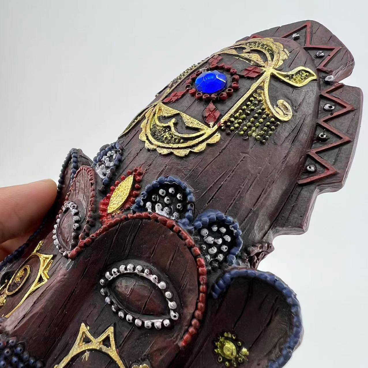 아프리카 스타일 장식품 남아프리카 케냐 창조적 인 마스크 펜던트 손으로 그린 ​​수지 수공예 장식 장식품