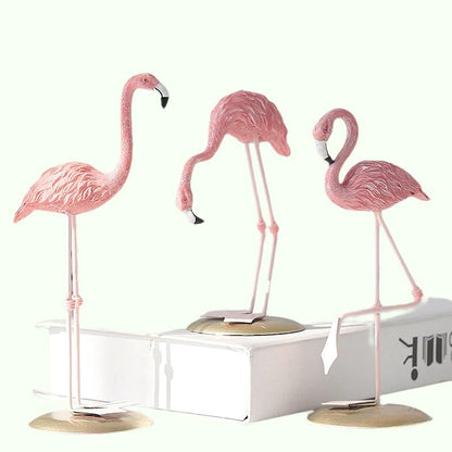 Hiasan Patung Kreatif Resin Flamingo Hiasan di ruang tamu Hadiah Meja Pejabat untuk Rakan Hiasan Rumah