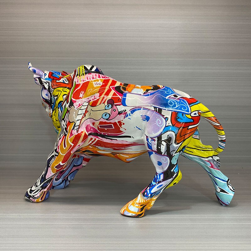 Colorful Water Transfer Printing Cow Statue Desktop Resin Ornament Graffiti Art Home Decoration Office Ornament Friends Gift