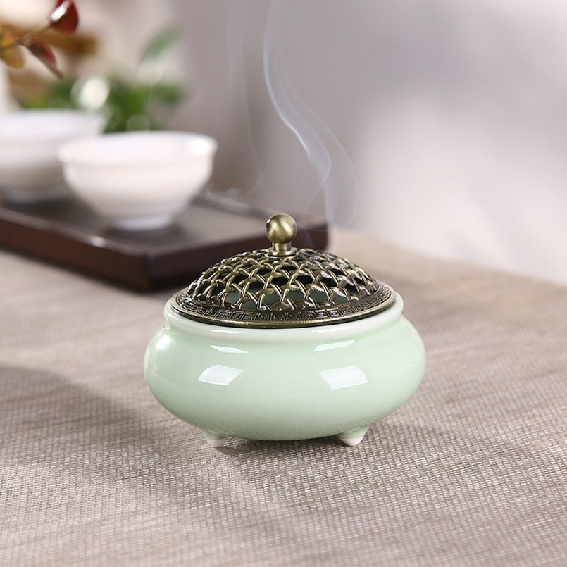 Queimador de incenso de três pernas cerâmica Sandalwood Agarwood Cerimônia de chá doméstico Incense interno queimador para Buda