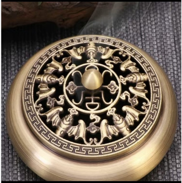 Messing Pocket Lotus Nine Tripod Weihrauchbrenner Hohl Weihrauchangebot Couchtisch Ornamente Mini Weihrauchbrenner Kupfer