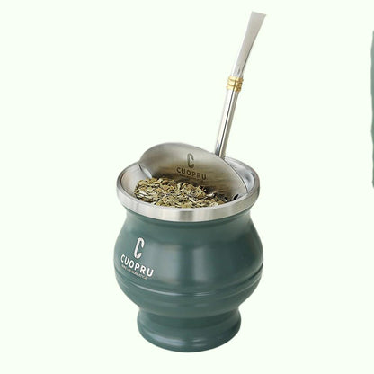 Yerba Mate Set omvat dubbelwandige roestvrijstalen mate thee Cup One Bombilla Mate (stro), een reinigingsbrus, een theekaarder