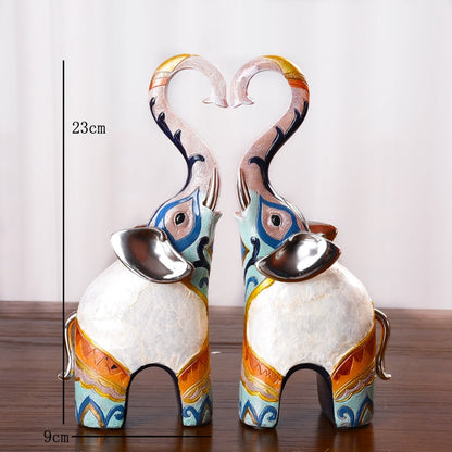 Figura Estatua de resina decorativa para la decoración del hogar Regalo de boda creativo europeo Estatuas de jirafas Decoración del hogar Escultura