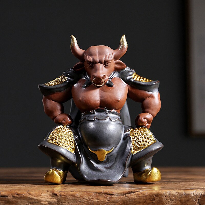 Efsanevi TV Karakter Bull Demon Kral Heykel Heykeli Seramik Sanat Otomatik Ev Oturma Odası Yatak Odası Dekorasyon Süslemeleri
