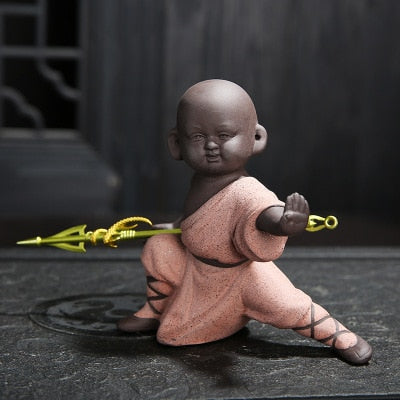 Liten Monk Sculpture Staty Ceramic Home Decoration Crafts Chinese Style Tea Set Sculpture Buddha Statue Bästa gåva