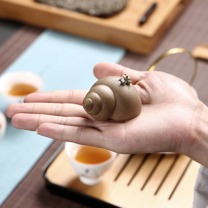 Yixing Handmade Purple Sand Tea PetCreative Frog Water Spray Kung Fu Tea SetTea Tray Ornaments Home Tea Table TeaPlay