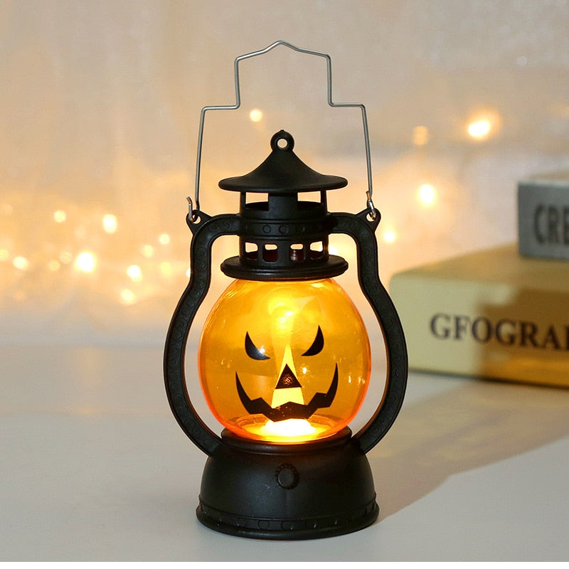 Halloween LED zavěšená dýňová lucerna Light Ghost Lamp svíčka Light Retro Small Oil Lamp Halloween Party Home Decor Horror Reps