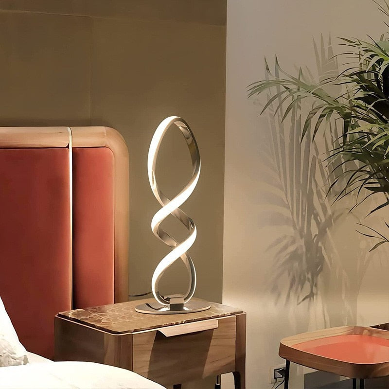Nowoczesna srebrna lampka stołowa Luksusowy Regulowany jasność sypialnia światło Badanie domowego Dekoracja Dekora