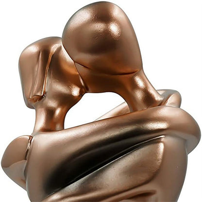 Modern Handicraft Brown Hug Kiss Couple Statue Decoration Creative Resin Sculpture Room Decoration Statue Home Decoration
