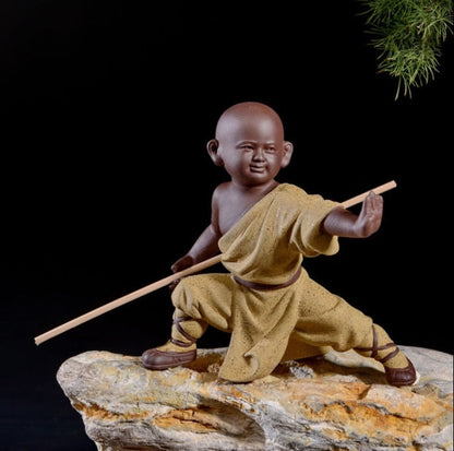 Patung Monk Kecil Patung Seramik Rumah Kerajinan Kraf Gaya Cina Teh Set Patung Buddha Patung Terbaik