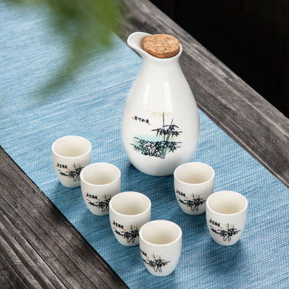 Weinset im japanischen Stil, Sake-Becher im japanischen Stil, Keramikkrug, Weinspender, Dekanter, kleiner Weinbecher, kleines Weinglas, ein Schluck